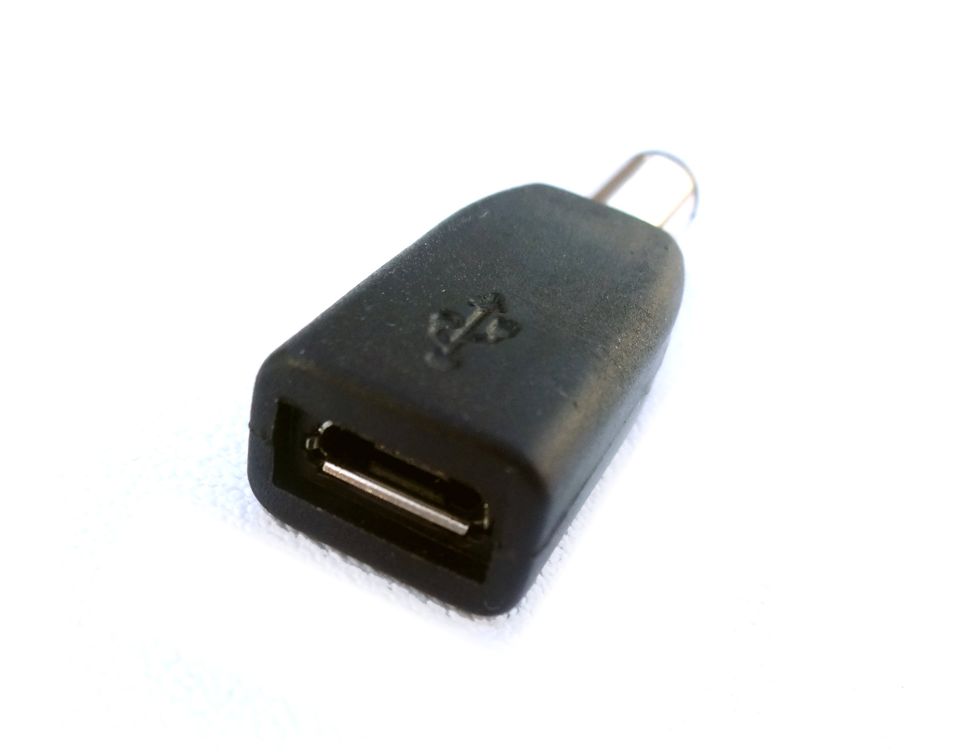 micro-USB to DC converter plug